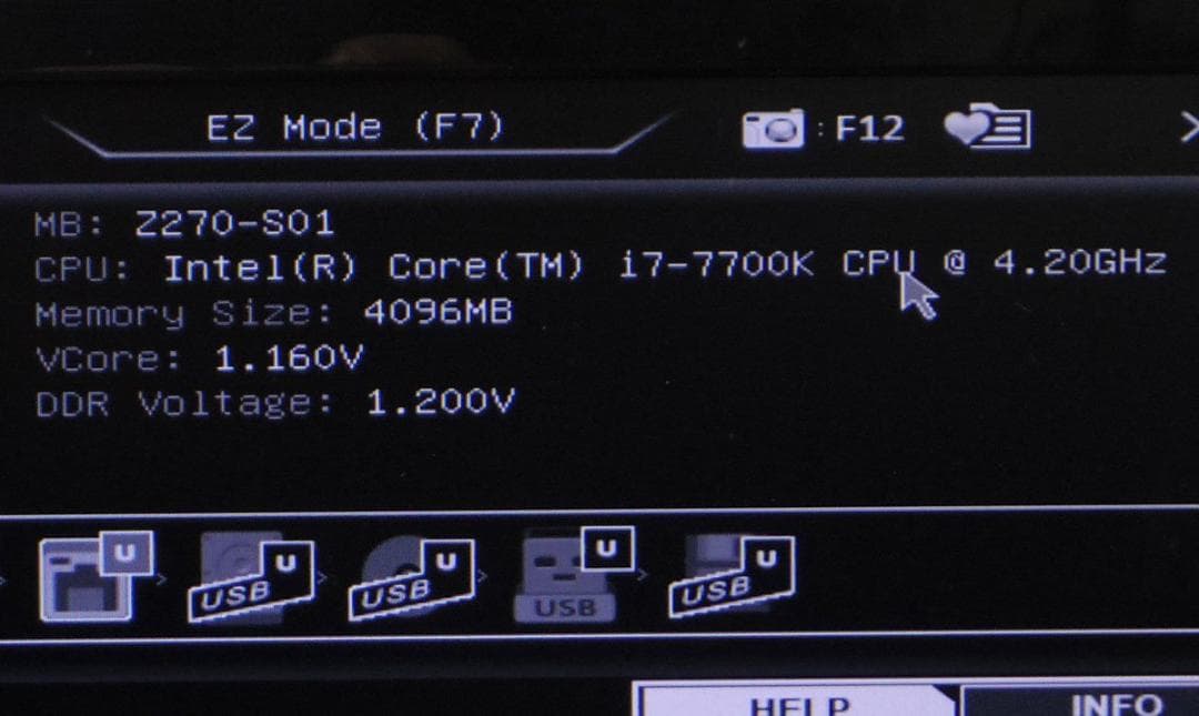CPU Core i7 7700K