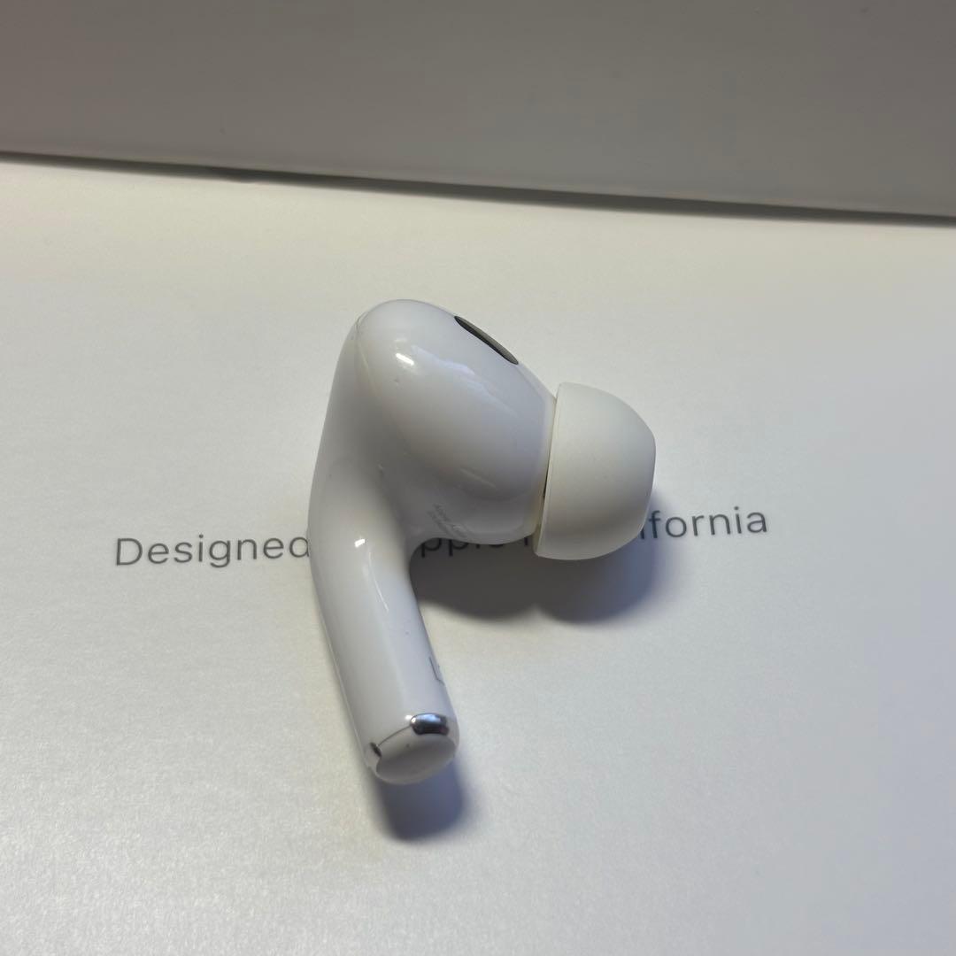 AirPods pro 第二世代　左耳のみ　ライトニング　Apple 正規品