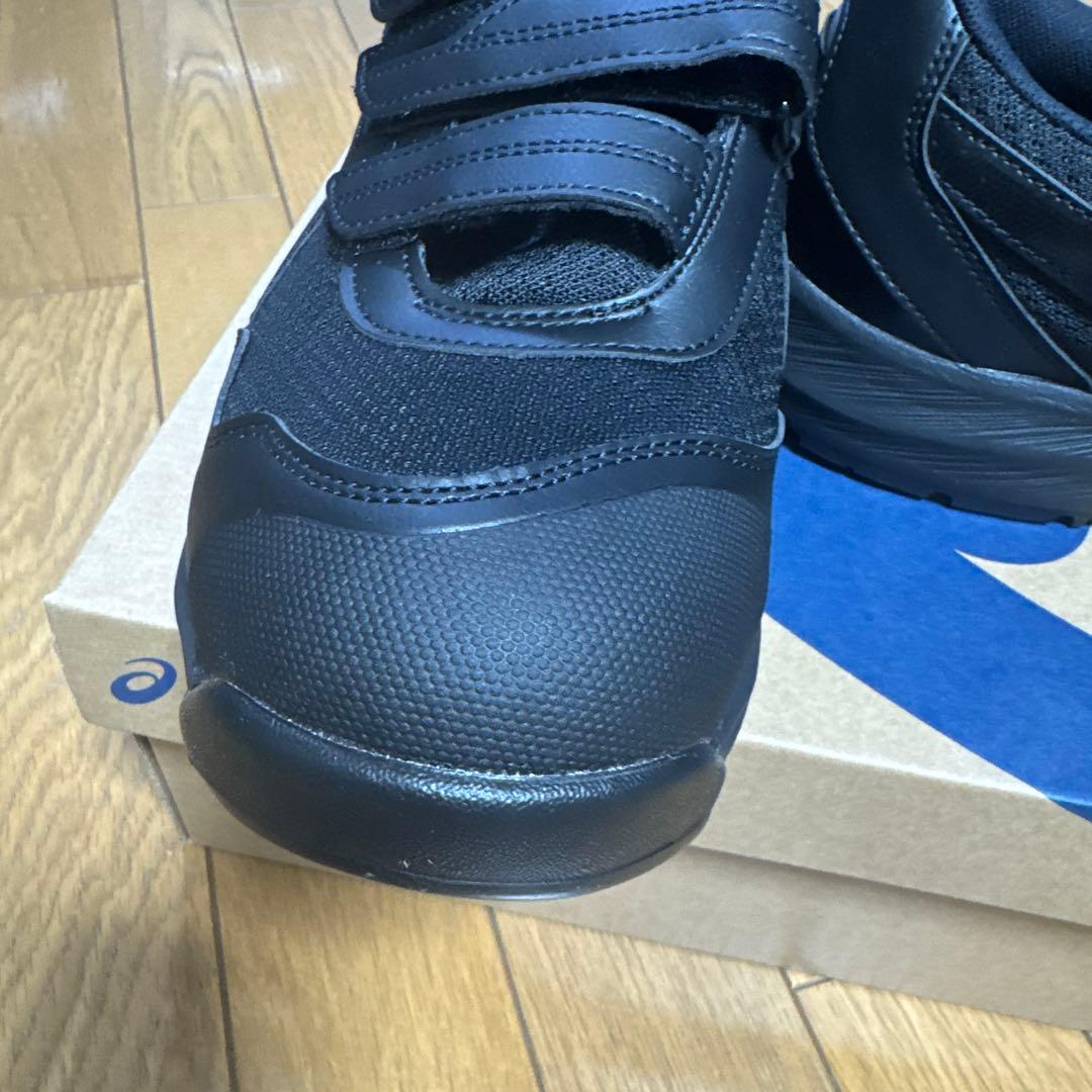 asicsアシックス　安全靴 新品未使用　ウィンジョブ　CP215 28.0