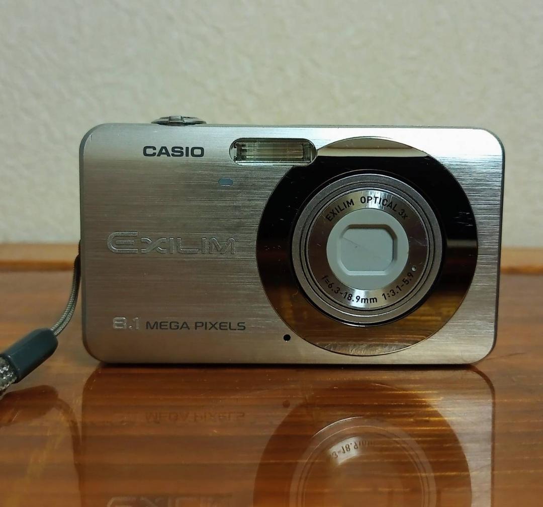 CASIO EXILIM EX-Z80 8.1メガピクセル
