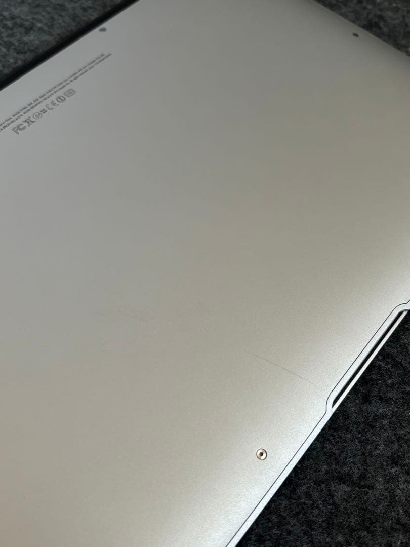 Mac Book air 11インチ　2012年モデル