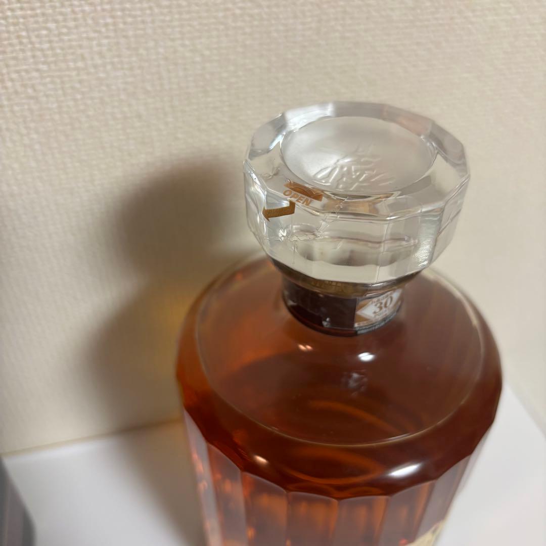 サントリー 響HIBIKI 17年 700ml