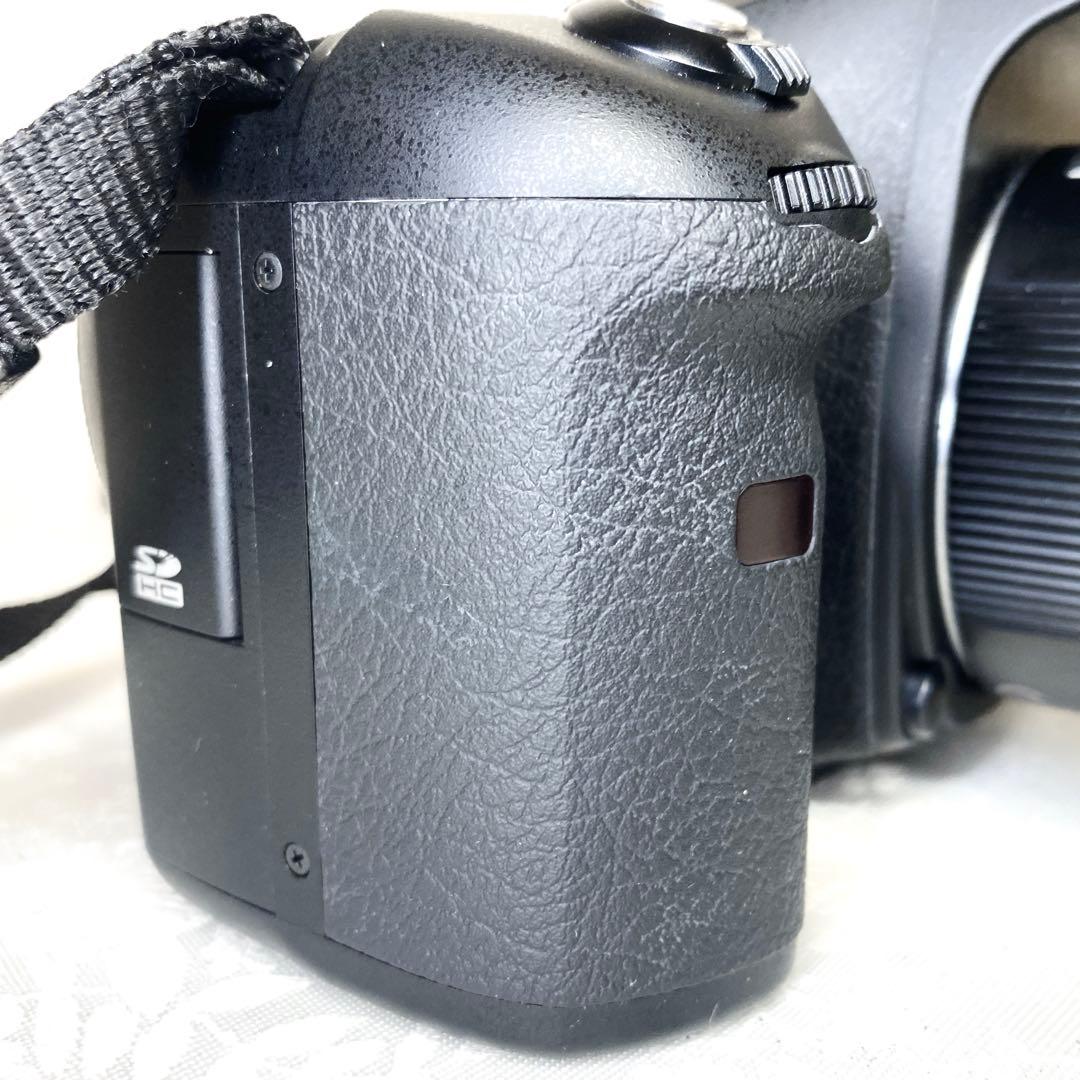 【美品】PENTAX K10D デジタル一眼レフカメラ ブラック ケース付き
