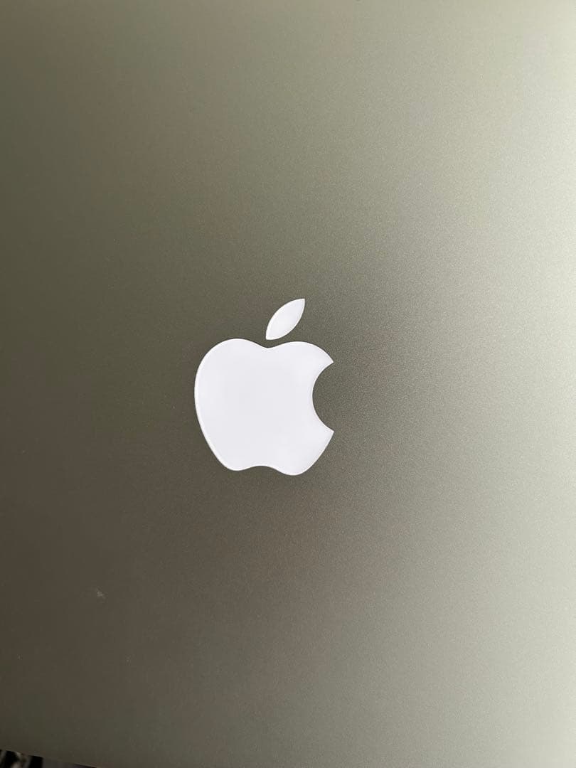 MacBook Air 13インチ　128GB
