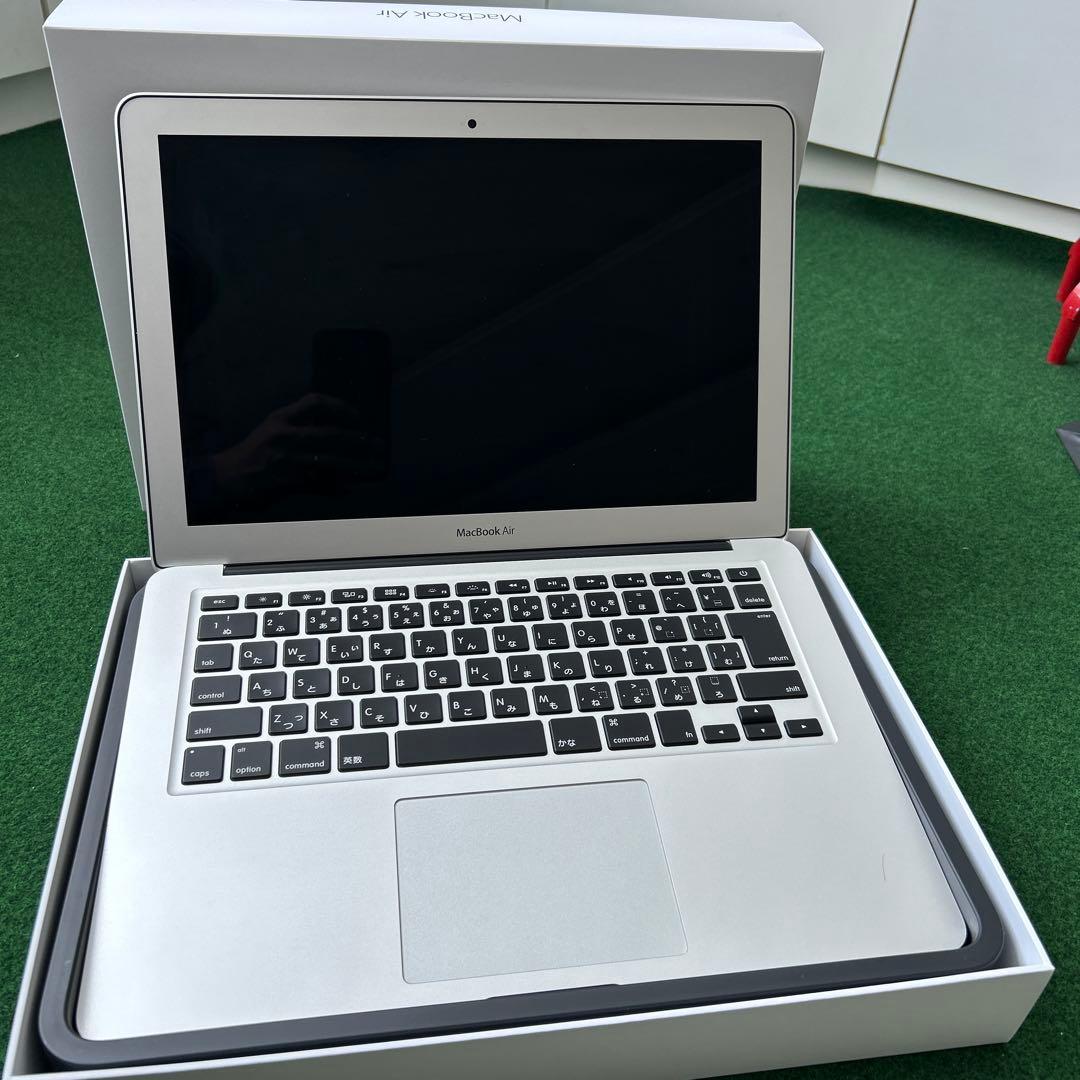 MacBook Air 13インチ　128GB