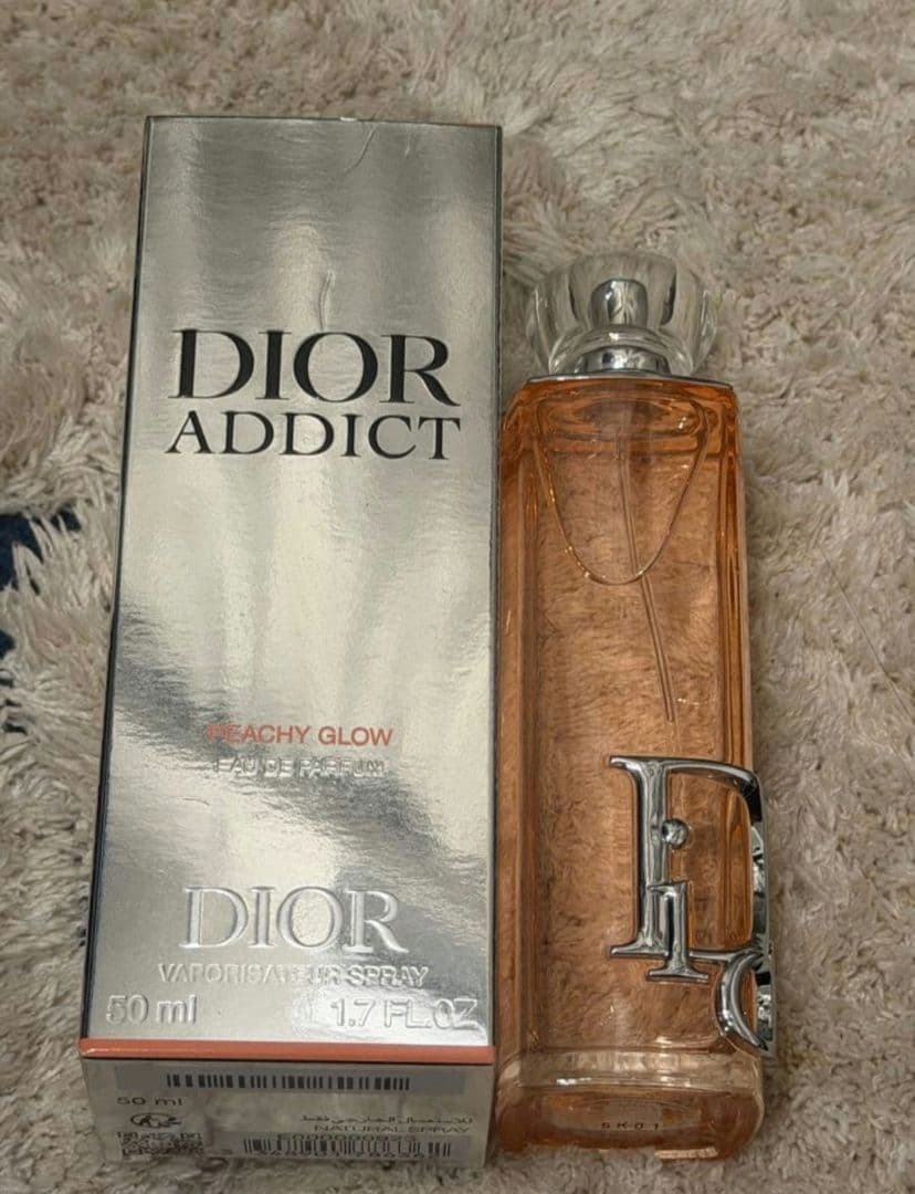 ディオール アディクト ピーチー グロウ dior addict peachy