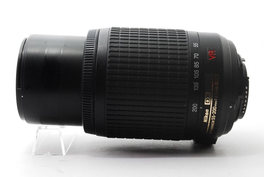Nikon D5000ダブルズーム手振補正レンズ2本バック付