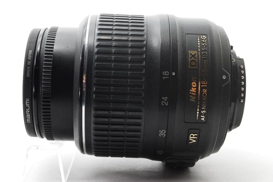 Nikon D5000ダブルズーム手振補正レンズ2本バック付
