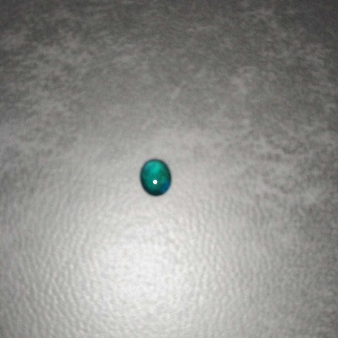 ブラジル産0.306ct パライバトルマリンキャッツ