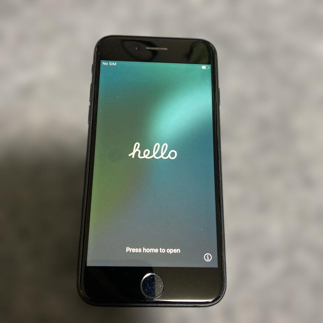 週末SALE✩.*˚美品iPhone SE (第3世代) SIMフリー