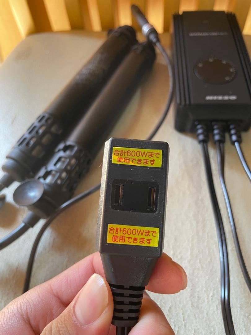 ニッソー　ヒーター 600W