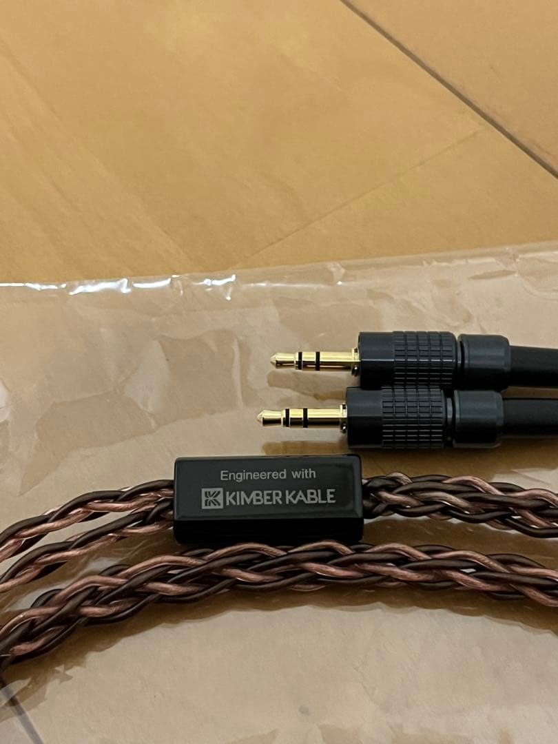 SONY MDR-Z7 キンバーリケーブル3.5mm 難点匂い有り