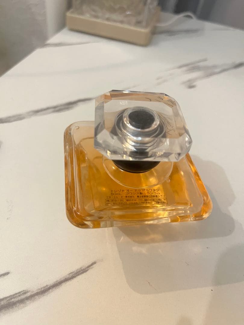 ランコム　香水　トレゾァオードゥ パルファン　50ml