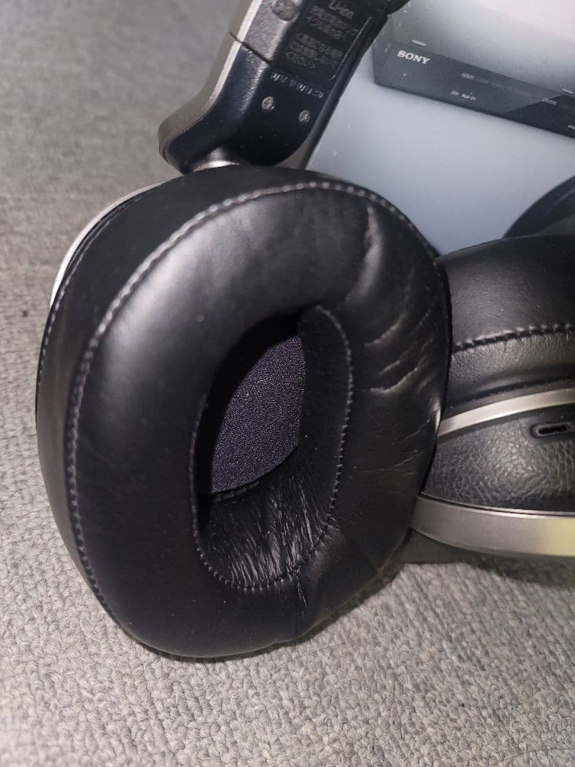 SONY ソニー デジタルサラウンドヘッドホンシステム MDR-HW700DS