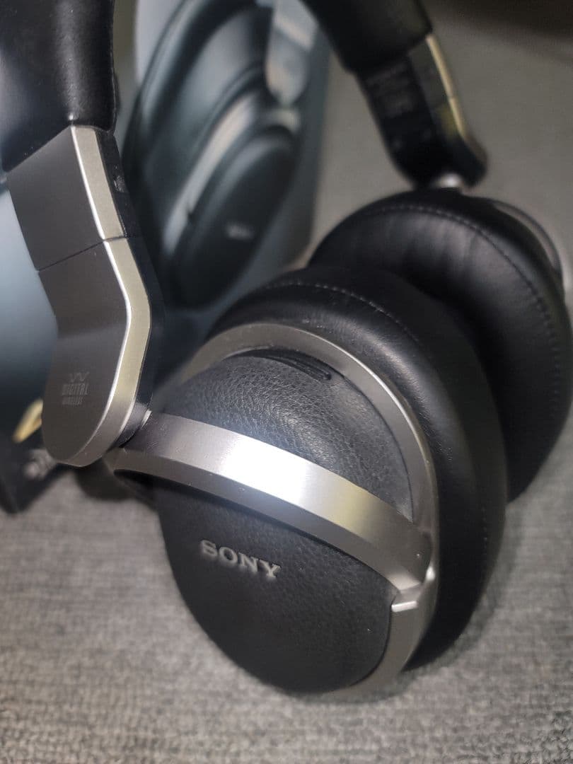 SONY ソニー デジタルサラウンドヘッドホンシステム MDR-HW700DS