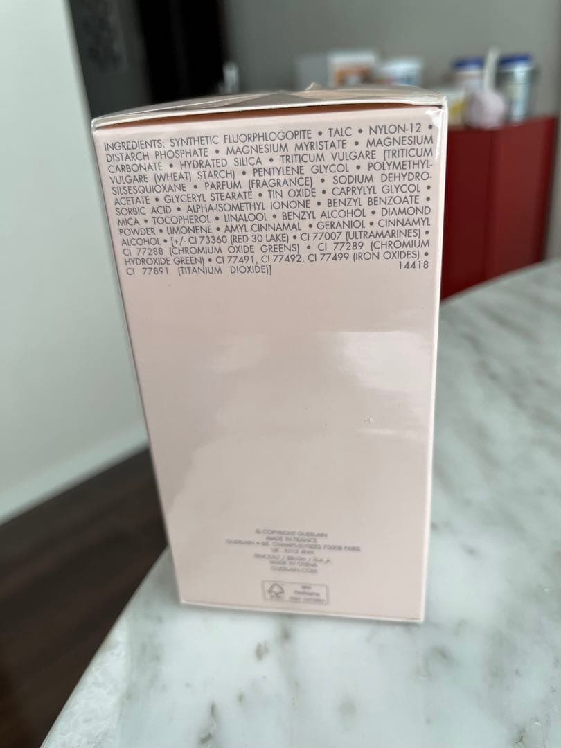 GUERLAIN MÉTÉORITES インスタ限定エディション