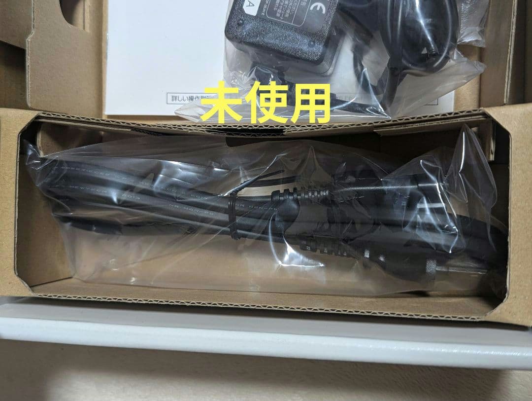 F02F docomoタブレット　送料込