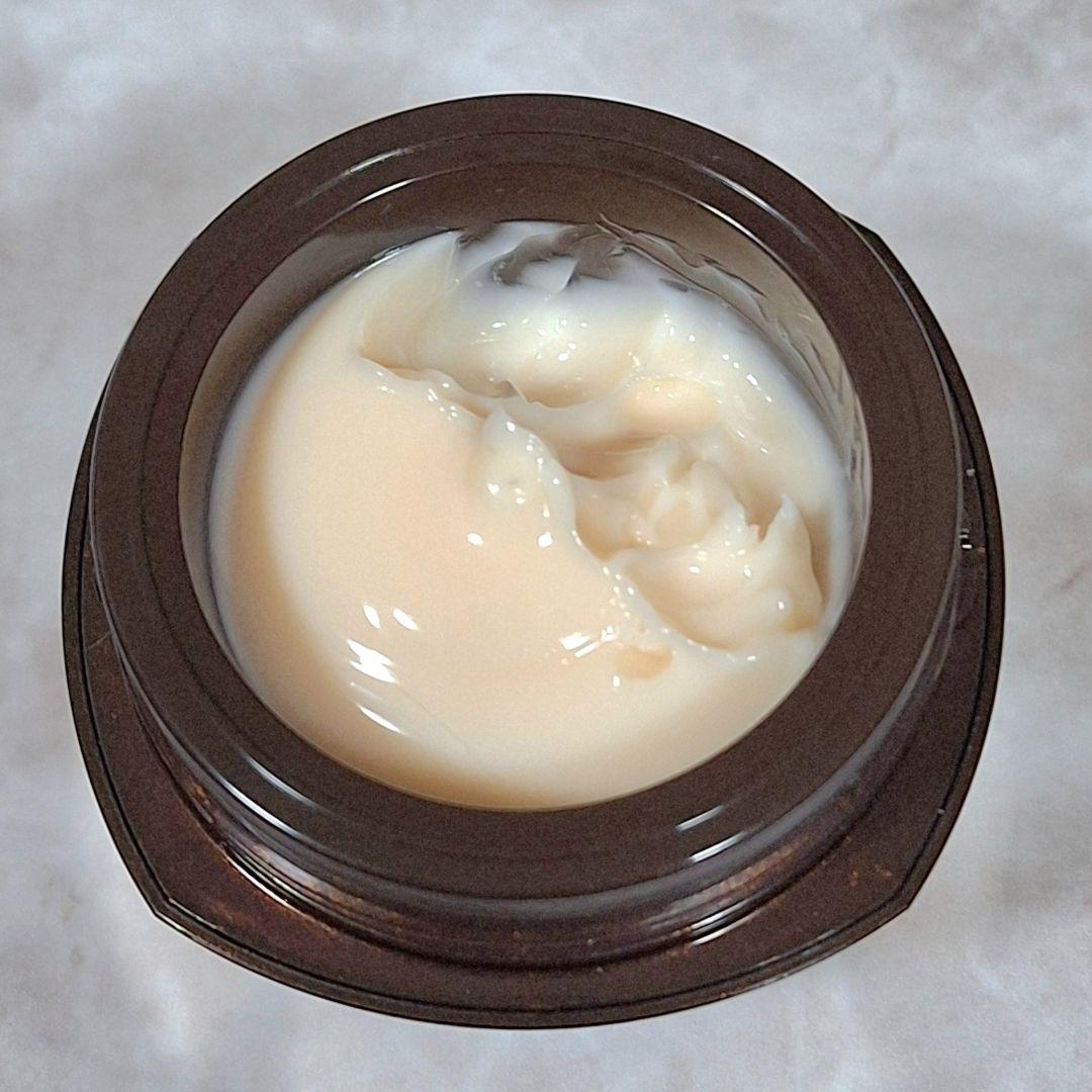かんみです。　ELIXIR TOTAL V FIRMING CREAM