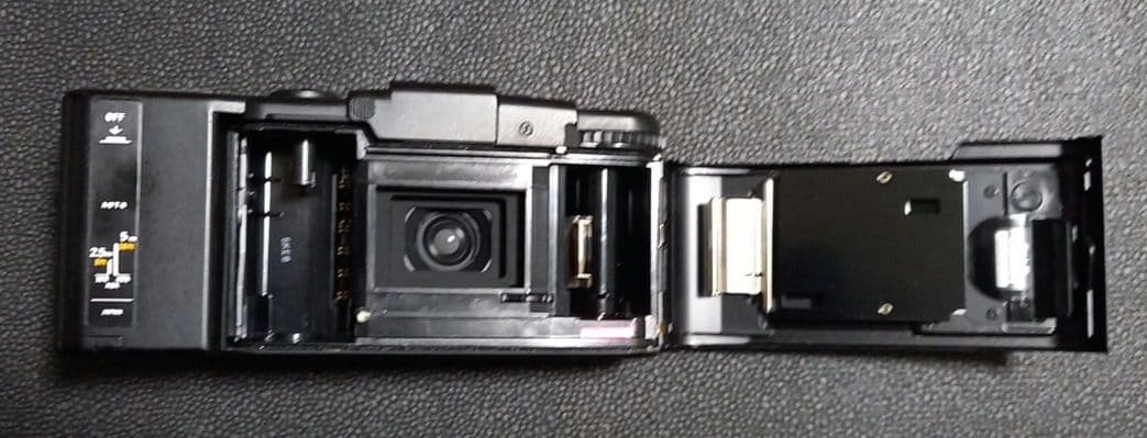 OLYMPUS XA3 フラッシュ A11 ケース ストラップ付き