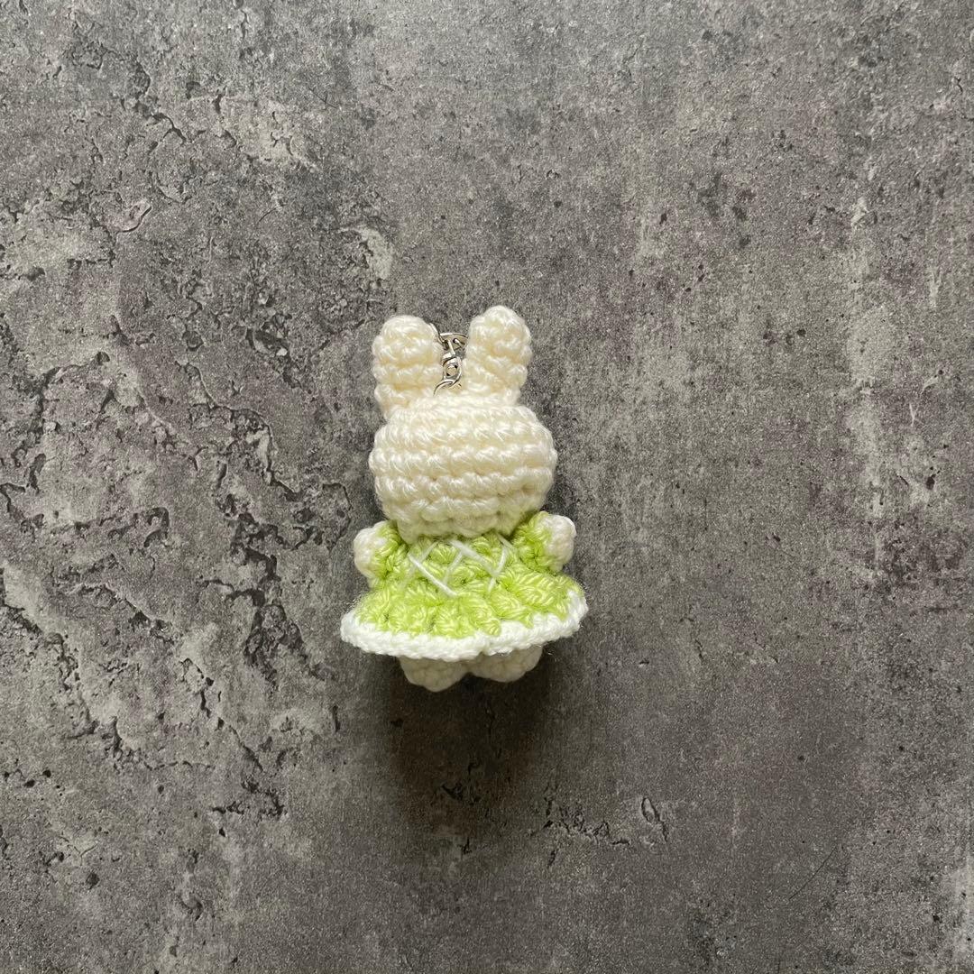 雪にゃんページ　あみぐるみキーホルダー