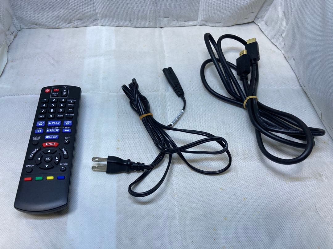 Panasonic ４Ｋアップ　 DMP-BDT170　2015年製　動作品