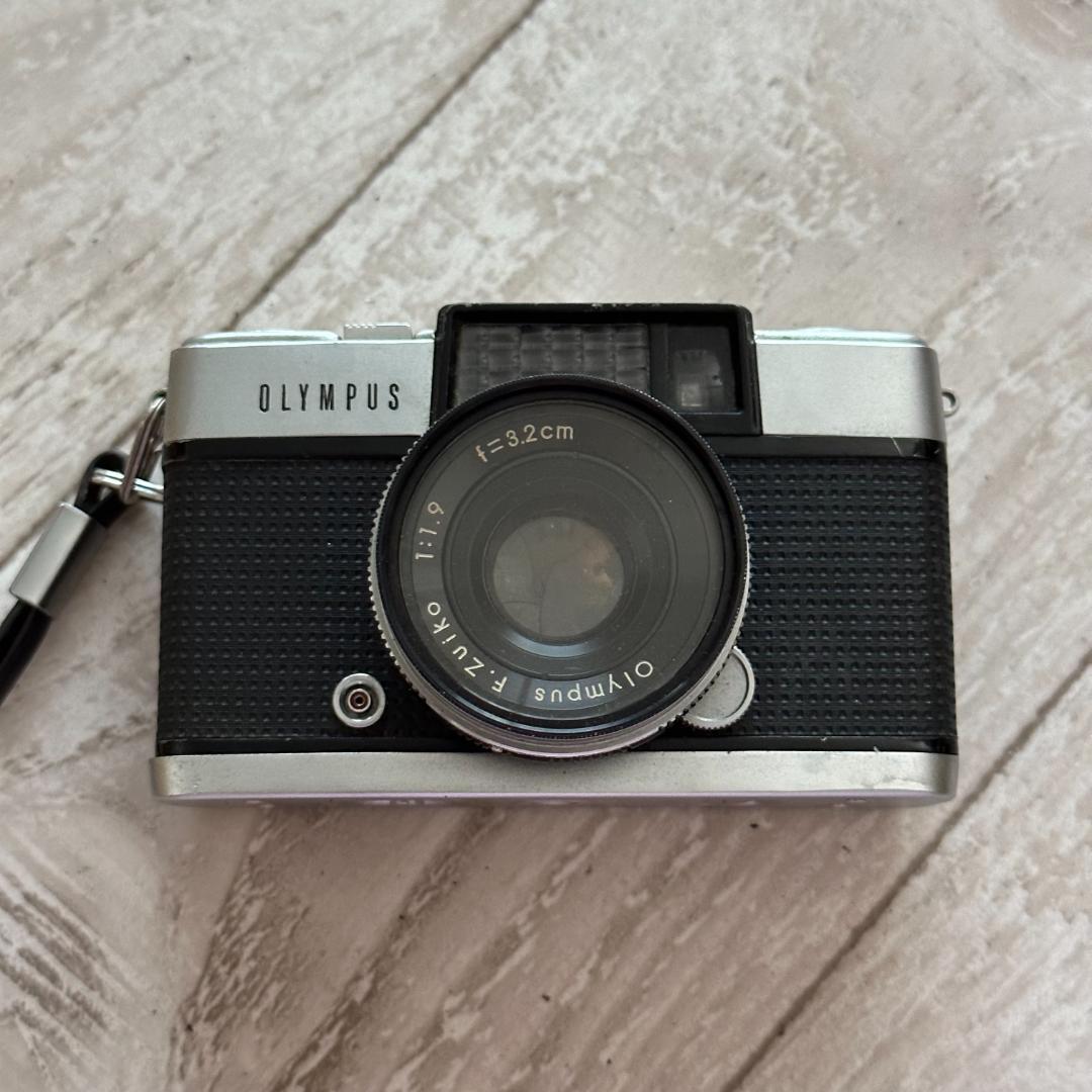 【現状品】OLYMPUS PEN-D フィルムカメラ ケース付き オールドカメラ