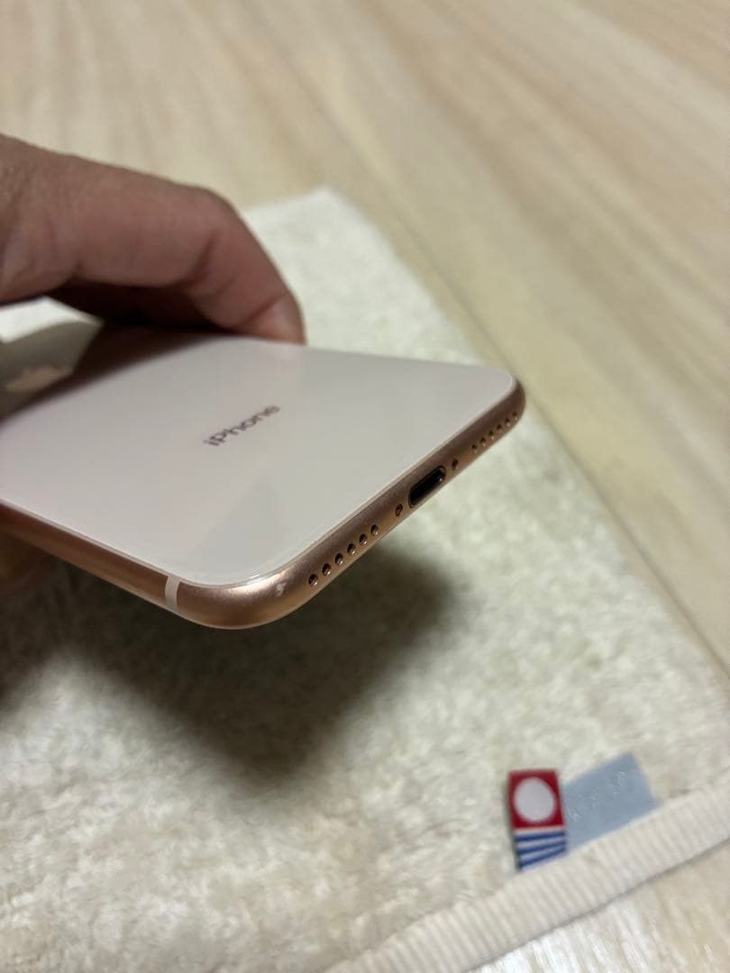 【レラさん専用】Apple iPhone 8 ゴールド 本体　256GB