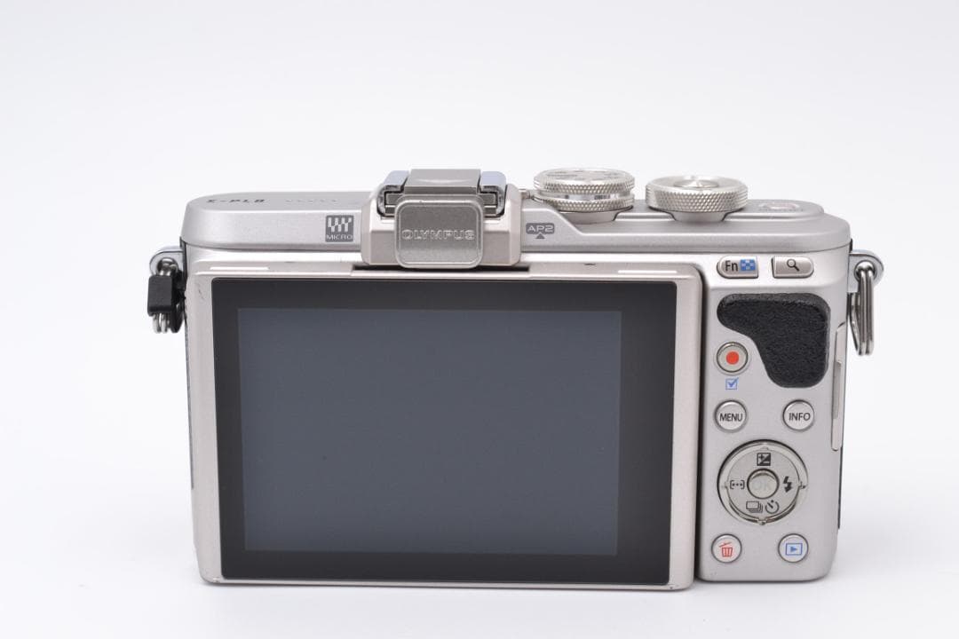 オリンパス　OLYMPUS E-PL8 14-42mmEZ レンズキット 現状品