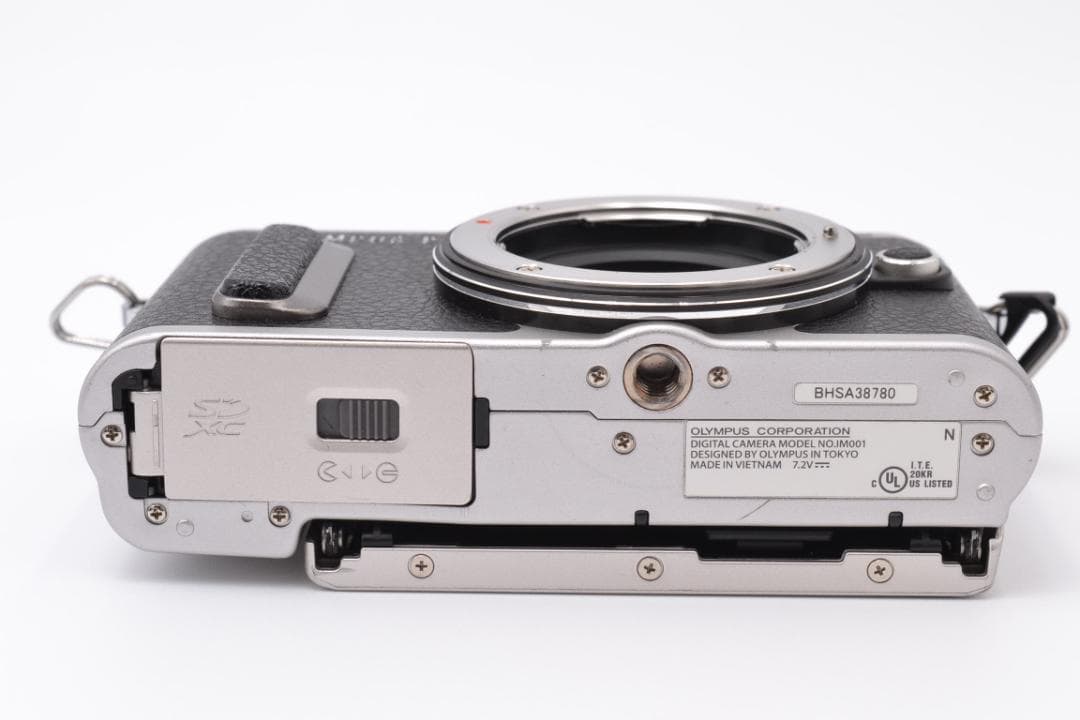 オリンパス　OLYMPUS E-PL8 14-42mmEZ レンズキット 現状品