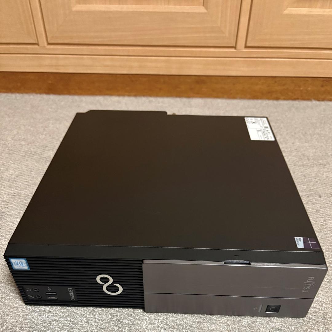 Fujitsu ESPRIMO デスクトップPC（中古品）