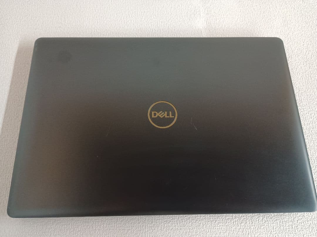 509 Inspiron 5570 Core i3 メモリ16GB 傷アリ