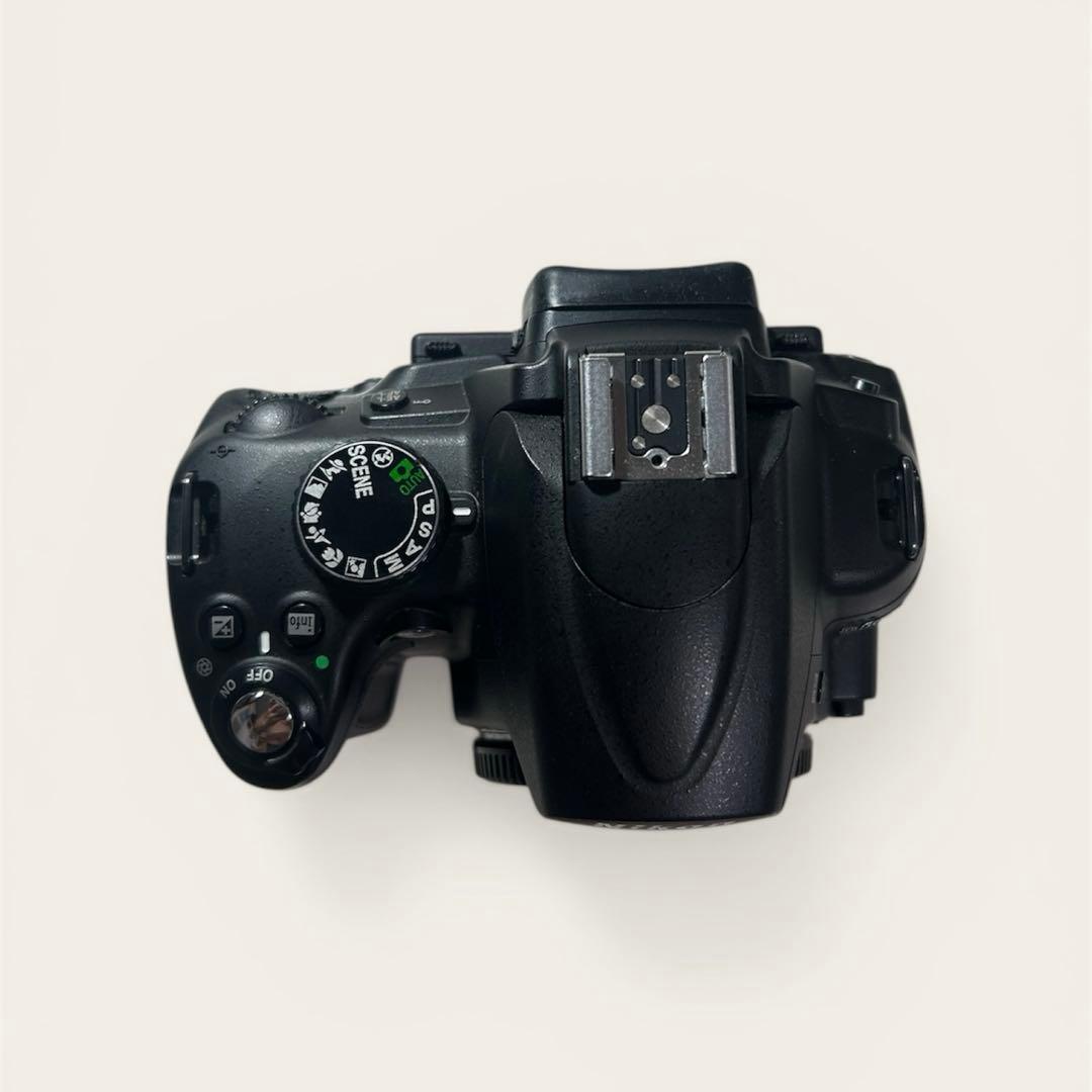 ニコン NIKON D5000 デジタル一眼レフカメラ ボディ