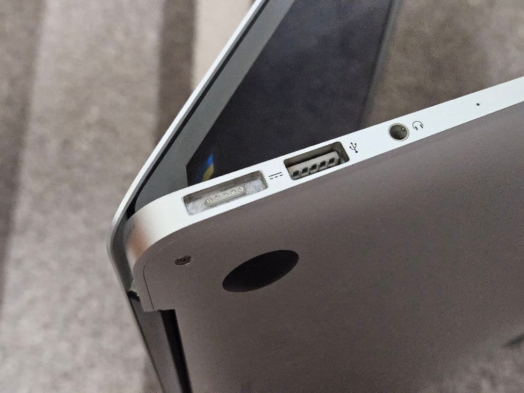Macbook Air 13インチ 2014 A1466