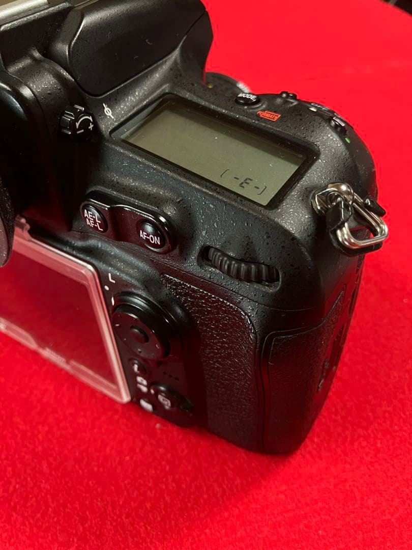 衝撃 決算値下げ　これが新品同様！　 Ｄ810 単集点　50mm1.8付き