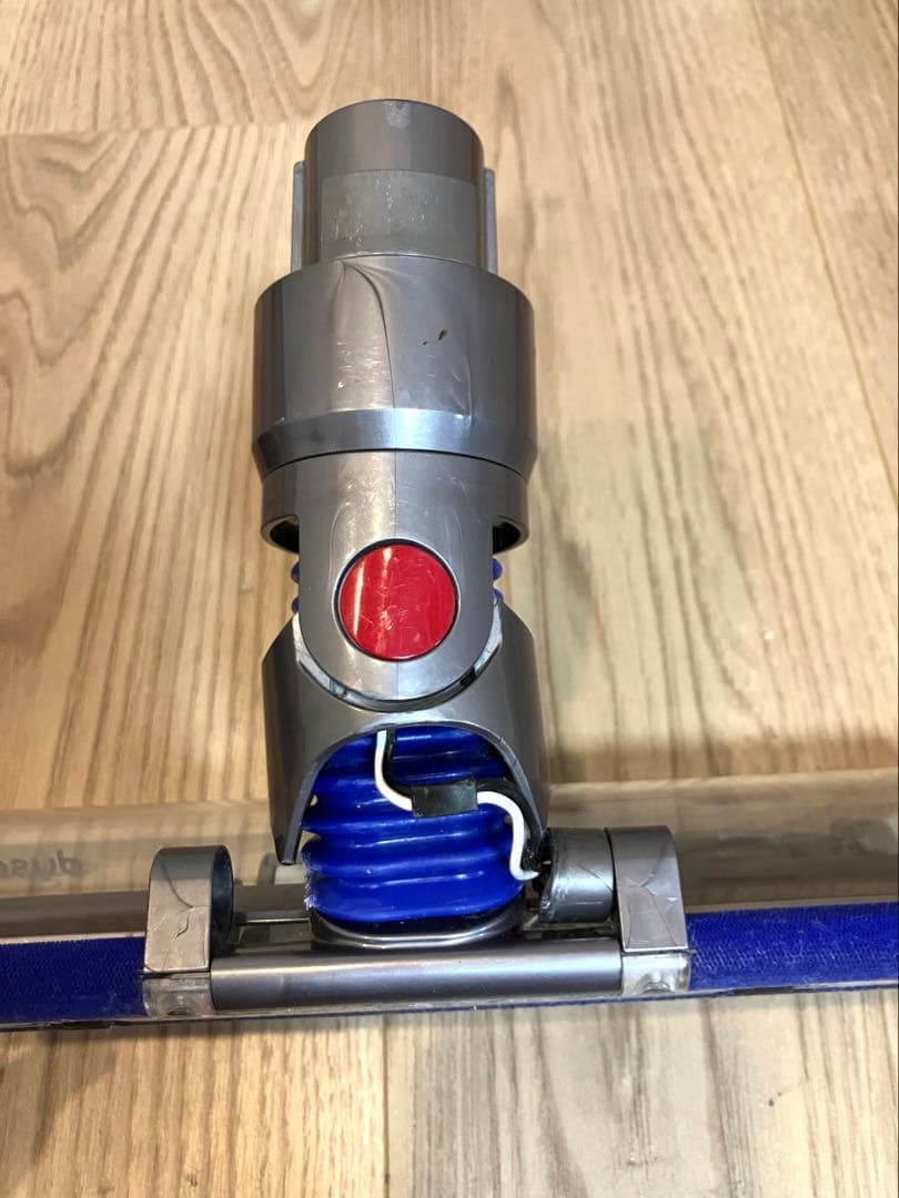 Dyson V8 slim fluffy スティッククリーナー本体セット