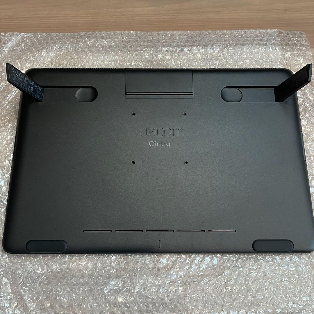 美品　Wacom Cintiq 16 FHD DTK1660 ワコム　液タブ