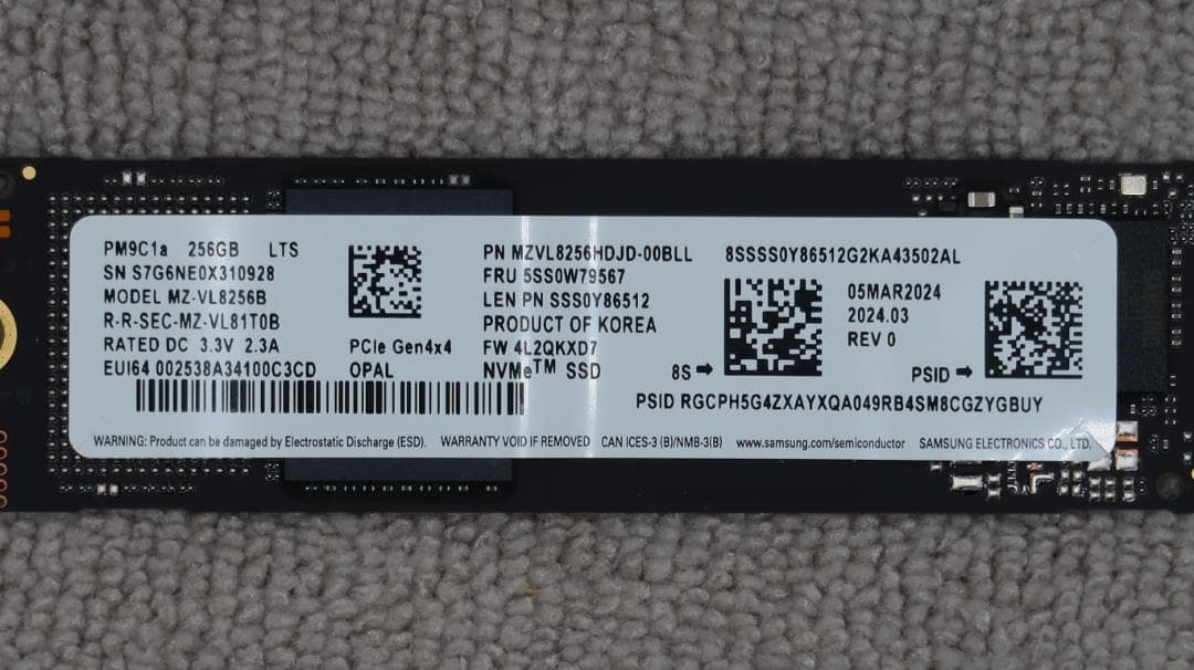 内蔵型SSD SAMSUNG MZ-VL856B(256GB) S7G6NE0X310928