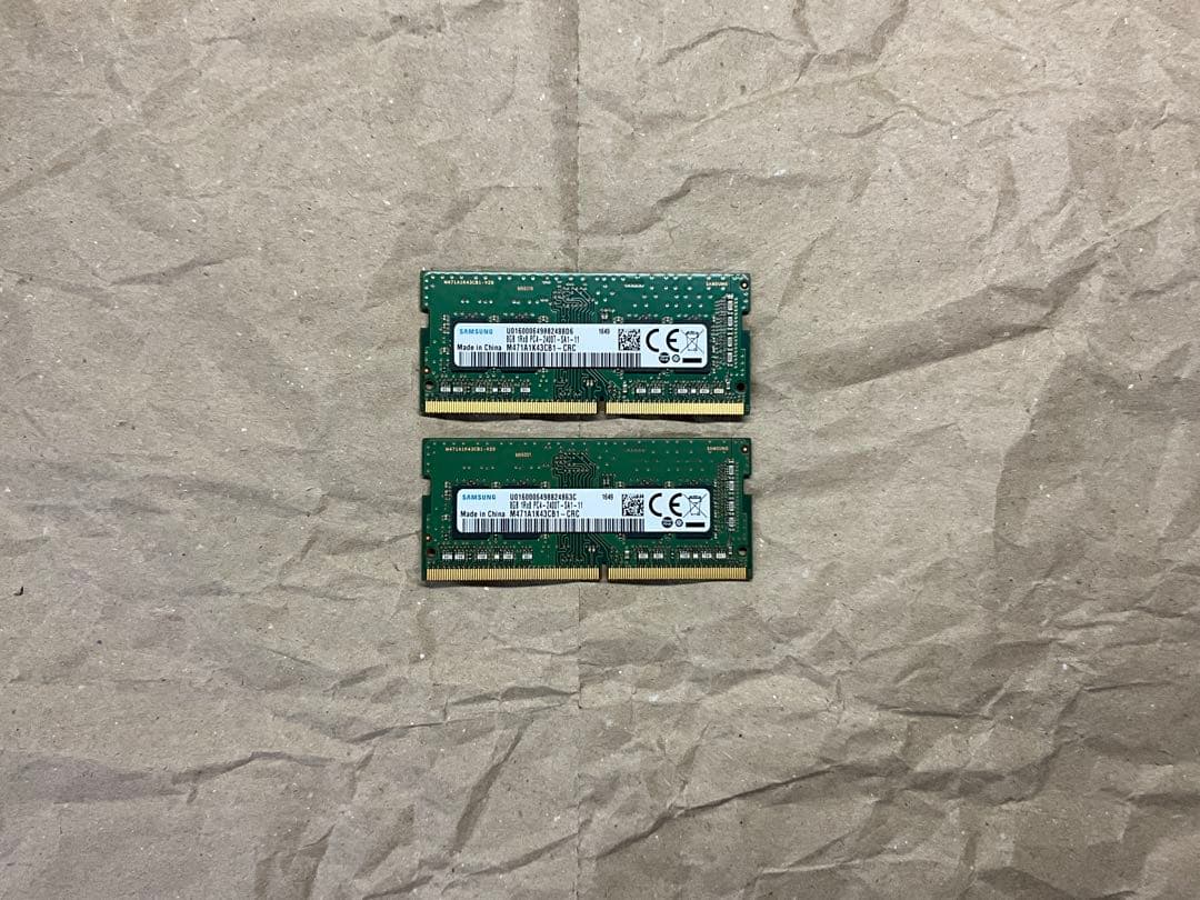 メモリ DDR4-2400 8GB ×2枚 計16GB ❺