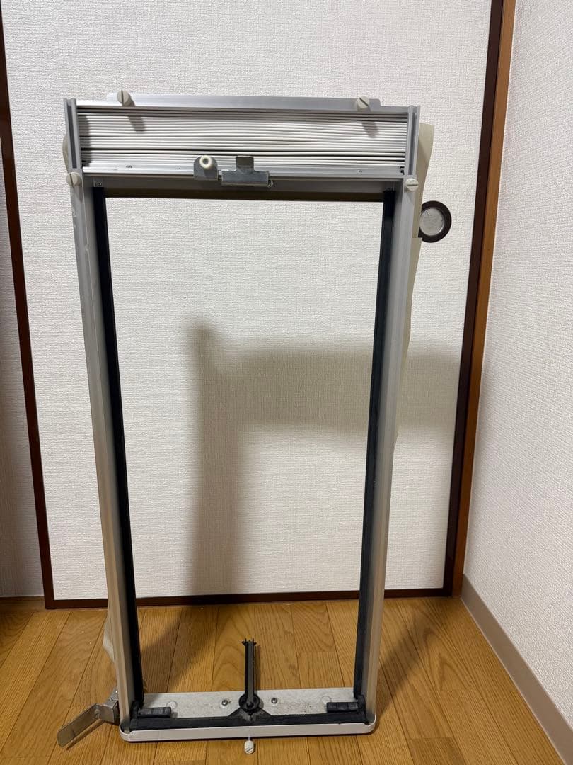 引き取り限定！壁掛けエアコン(暖房冷房付き)