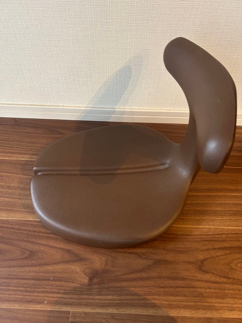 アーユル　メディカルシート　骨盤・姿勢矯正チェア ブラウン