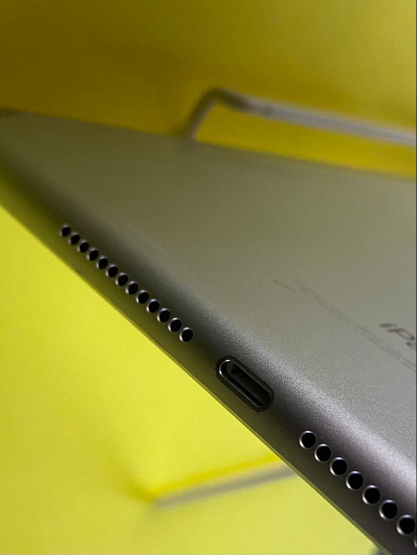 Apple ipad 5 Wi-Fi+Cellular 64GB SIMフリー