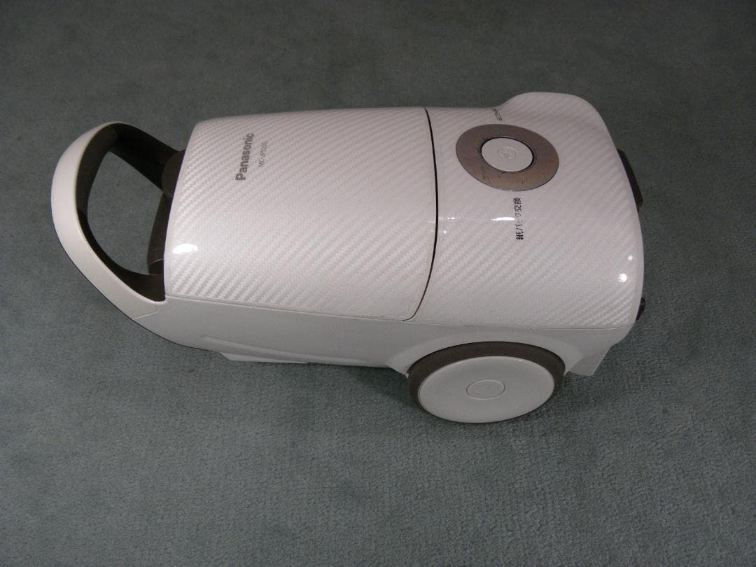 1608＊Panasonic軽量スリム掃除機