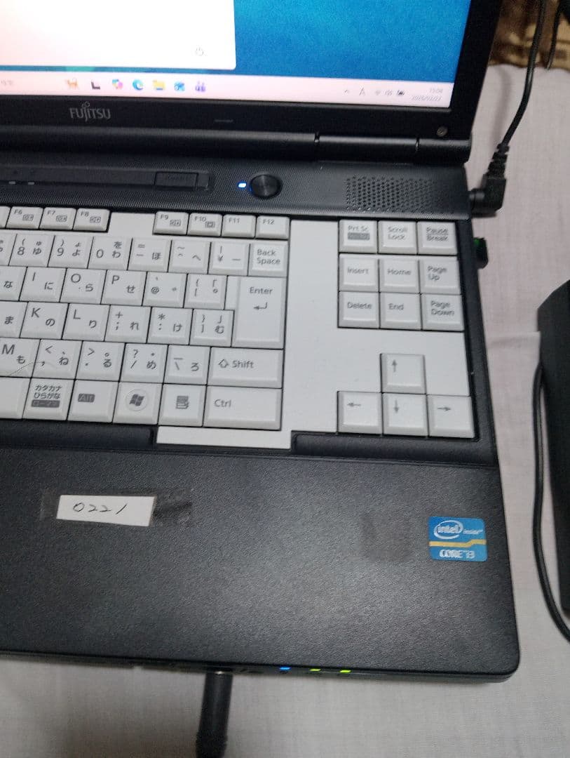 富士通 LIFEBOOK ノートPC Core i3Windows11