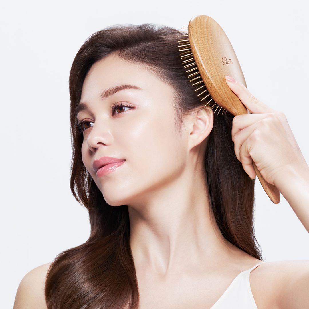 新品未使用リファReFaパドルプレミアムゴールドヘアブラシパドルブラシ未開封