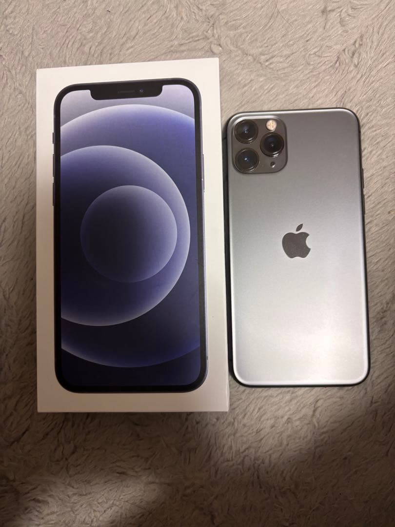 Apple iPhone 11 Pro 本体　美品256GB ［格安］