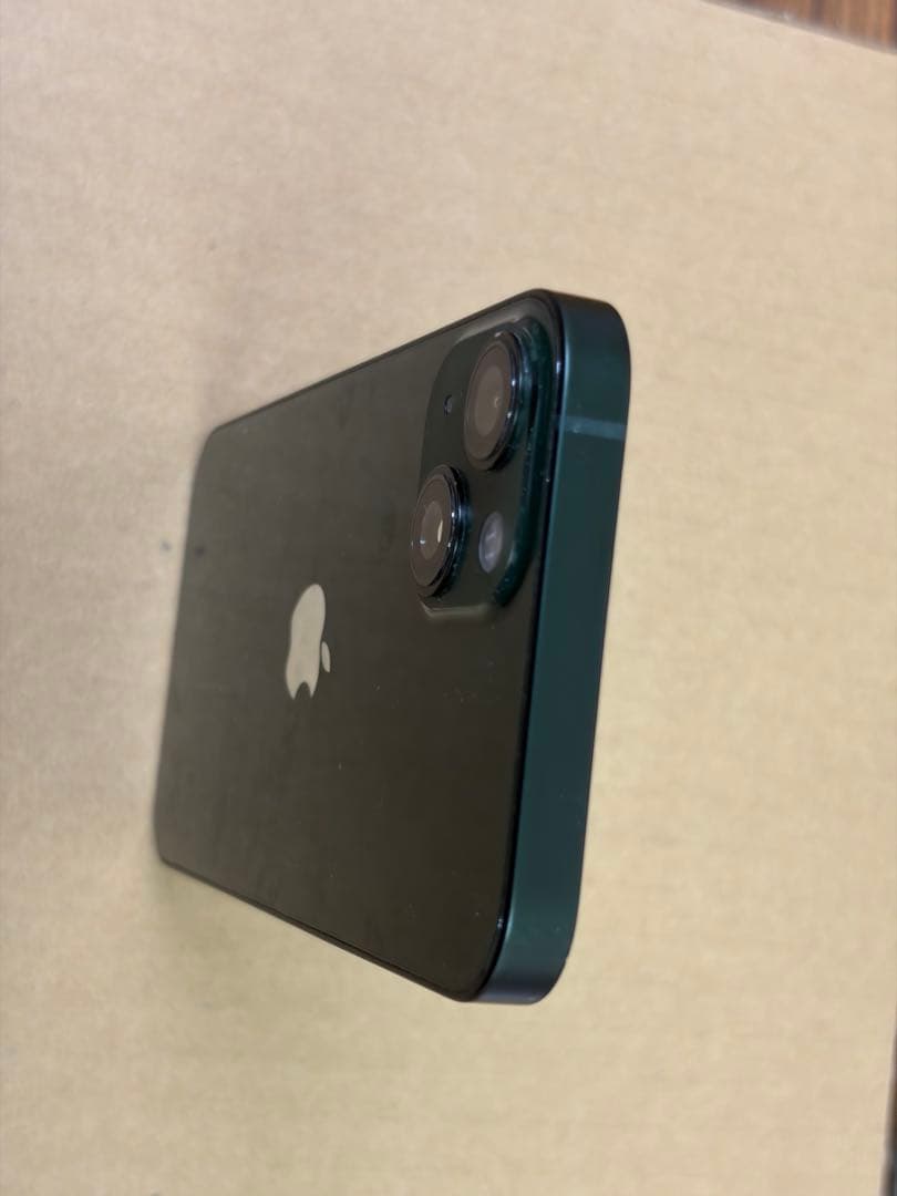 Apple iPhone 13 グリーン 本体 バッテリー84%