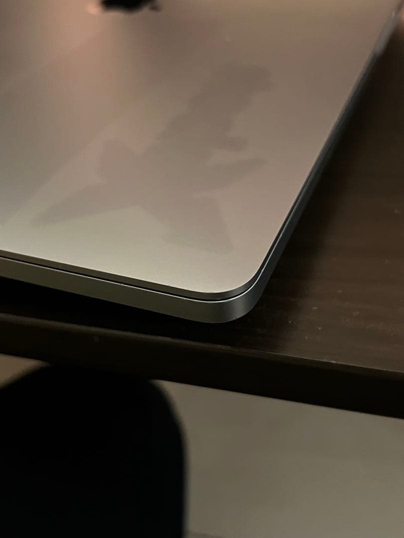 MacBook Pro 2019 16インチ 512GB Radeon5300