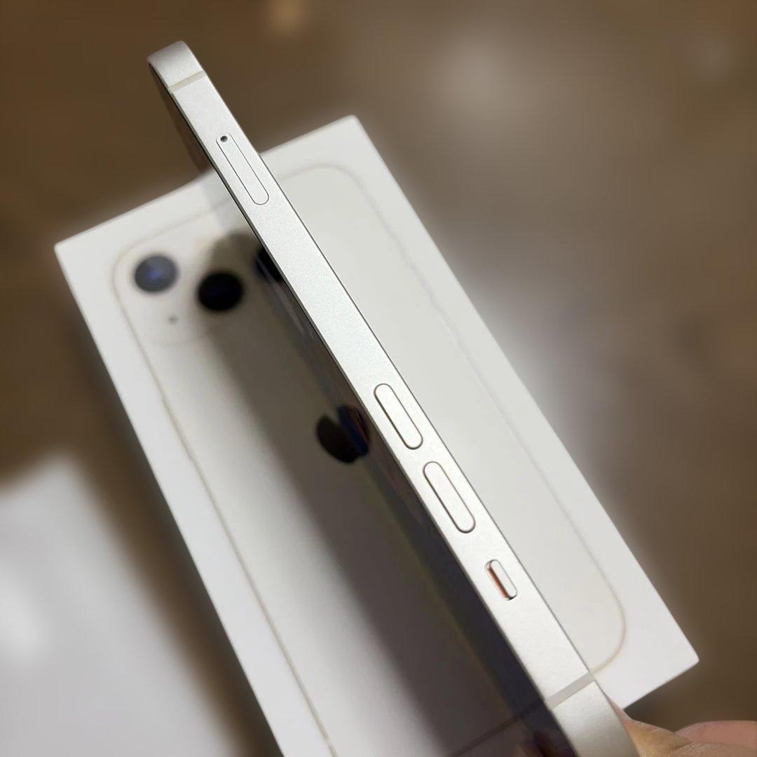 美品バッテリー良好Apple iPhone 13 256GB スターライト 白