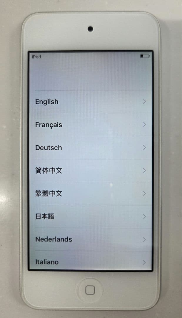 iPod touch MD720J/A　第5世代