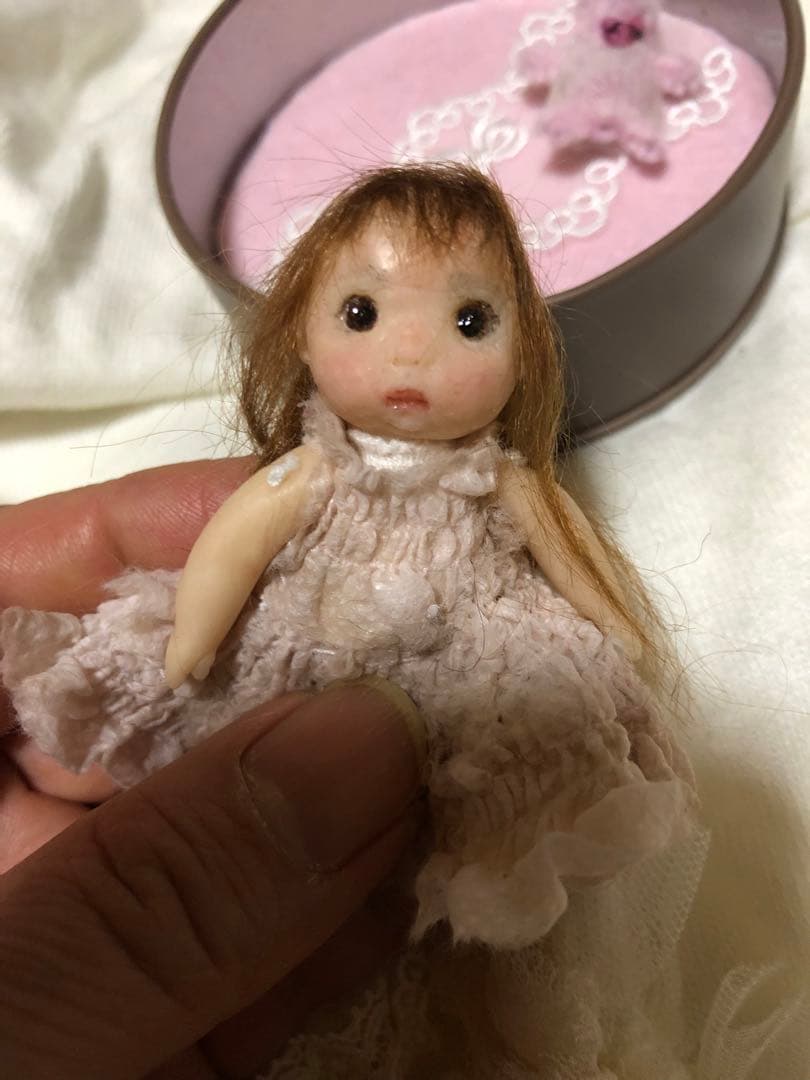 ミニサイズの女の子 身長約7センチ ∞